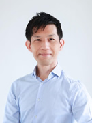 竹内俊二さん